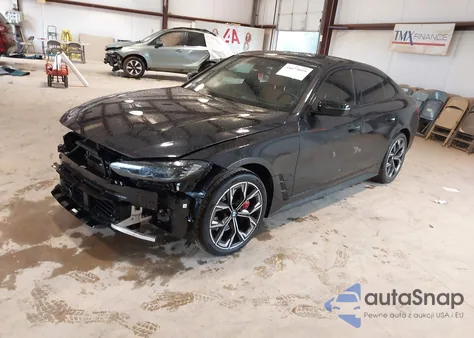 2024 BMW 430I Gran Coupe z USA, uszkodzony, nr VIN WBA63AV02RFT49734